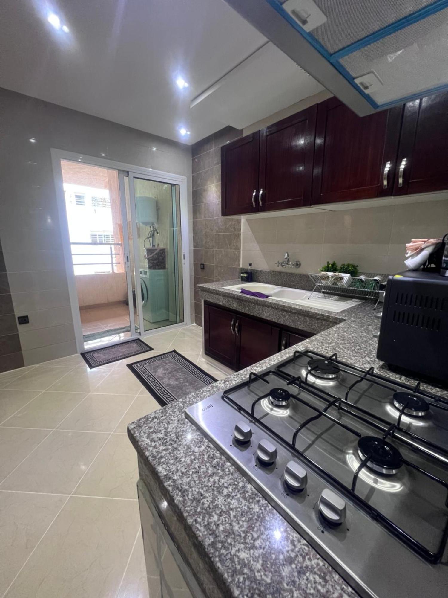 Luxury Center Town Apartment Kenitra Exterior foto